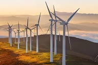 風力發電機的葉片一般用什么材料來制作?